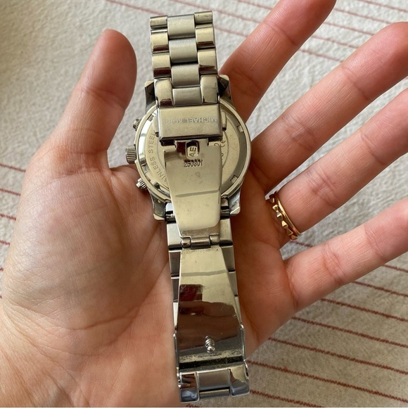 Michael Kors Women’s chronograph watch MK5076 stainless steel - Picture 5 of 7